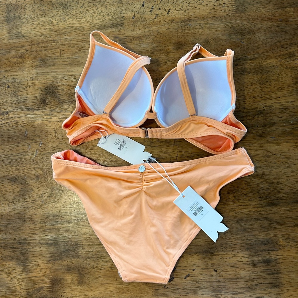 Quintsoul Bikini Set - Picture 2 of 2
